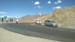 Srinagar to Leh Road Guide