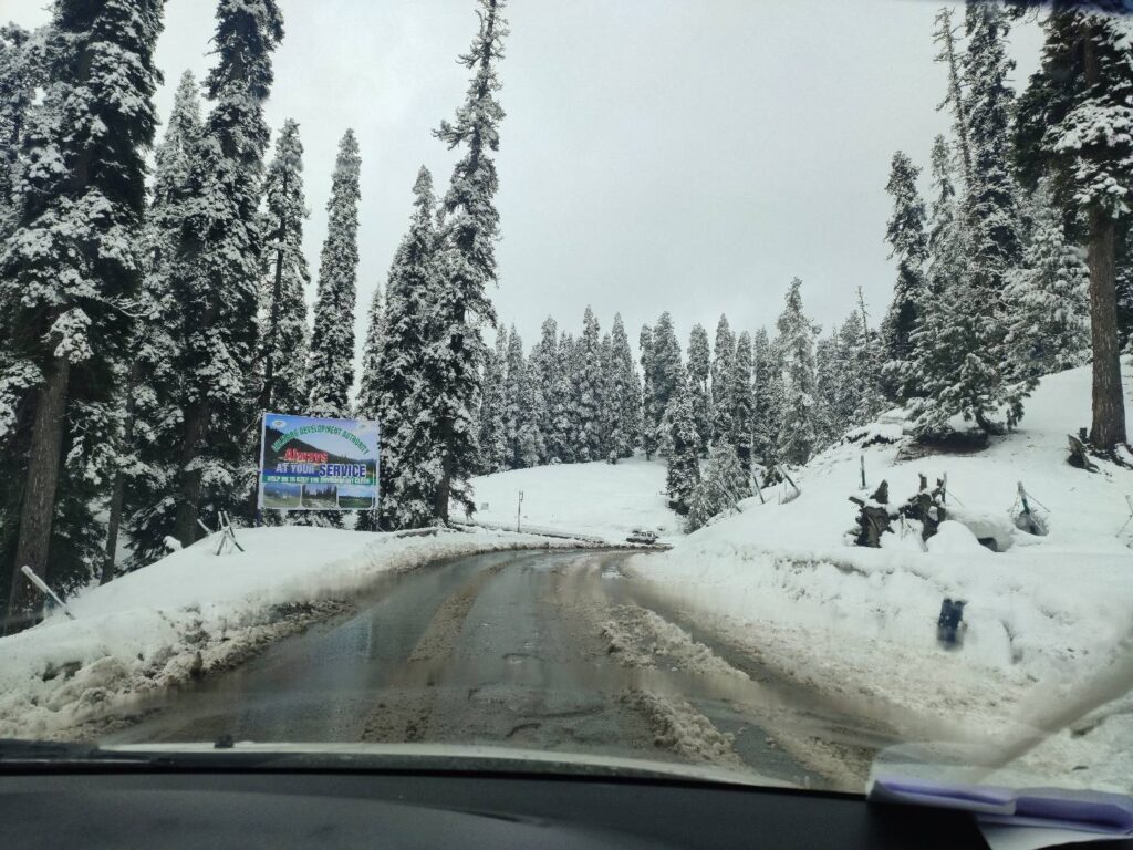 Kashmir Fresh Snowfall Today