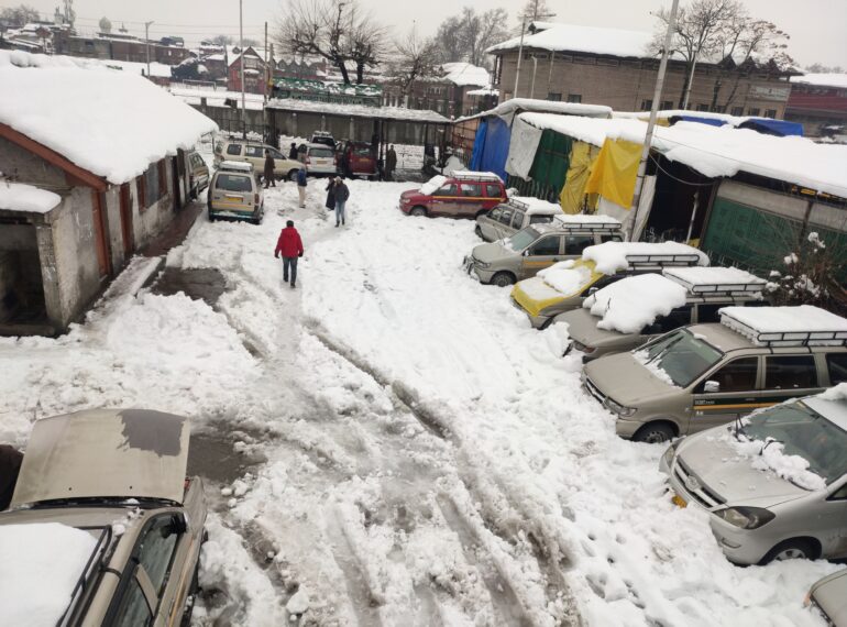 Kashmir Snowfall Update