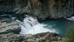 anif-nisar-VH6B0MHlybQ-unsplash (1) Srinagar to Aharbal Taxi