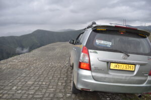 Monthly Taxi Cabs for Government & Corporate Offices in Srinagar