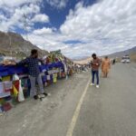 Leh to Srinagar Taxi