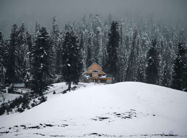 Apharwat Peak